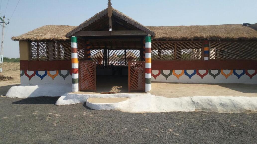 Banni Village Resort - Rann Of Kutch Bherandiala Екстер'єр фото